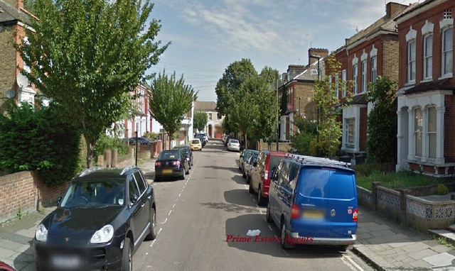  Image of 3 bedroom Detached house to rent in Cedar Road London N17 at North London  London, N17 8NB