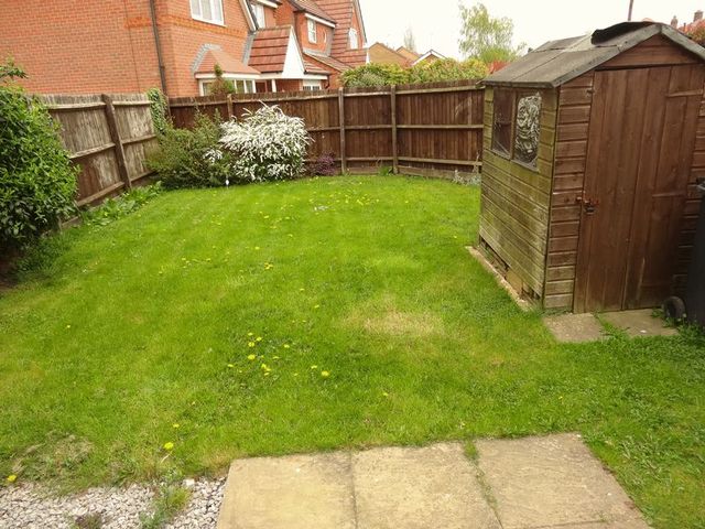  Image of 3 bedroom Semi-Detached house to rent in Chandlers Croft Ibstock LE67 at Chandlers Croft Ibstock Leicestershire, LE67 6PR