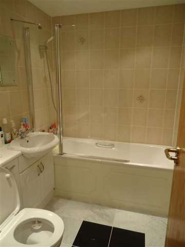  Image of 2 bedroom Apartment to rent in Chasewood Park Sudbury Hill Harrow-on-the-Hill Harrow HA1 at harrow on the Hill, HA1 3YP