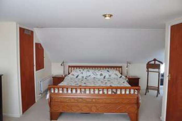  Image of 4 bedroom Semi-Detached house for sale in Chestnut Walk Bishopsworth Bristol BS13 at Chestnut Walk  Bristol, BS13 7RJ