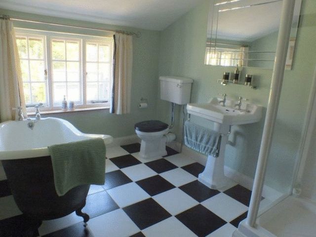  Image of 5 bedroom Detached house for sale in Chideock Bridport DT6 at Chideock Bridport, DT6 6JH