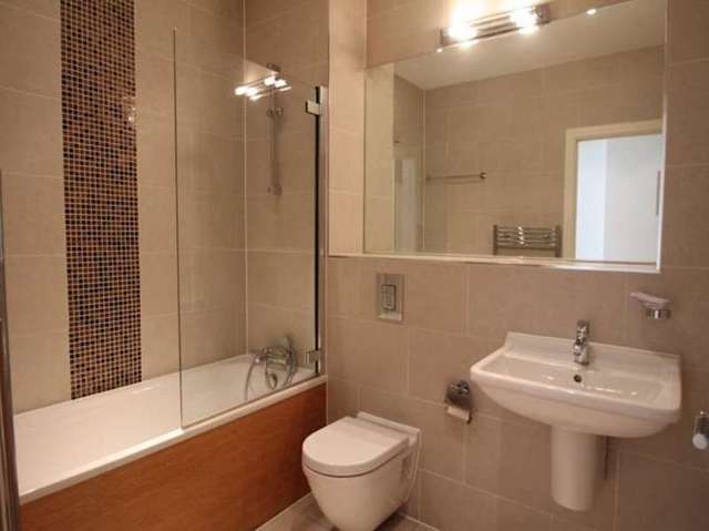  Image of 2 bedroom Flat to rent in Shepherdess Place London N1 at Old Street  Shoreditch, N1 7LJ