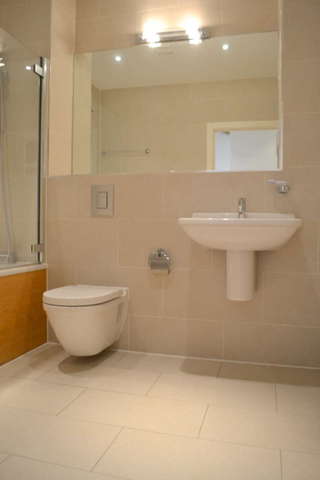  Image of 2 bedroom Flat to rent in Shepherdess Place London N1 at Old Street  Shoreditch, N1 7LJ
