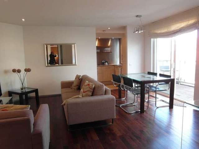  Image of 1 bedroom Flat to rent in Dingley Road London EC1V at Clerkenwell London Goswell Road, EC1V 8BW