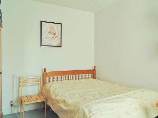  Image of 3 bedroom Semi-Detached house for sale in Clarendon Road Southampton SO16 at Shirley  Southampton, SO16 4GD