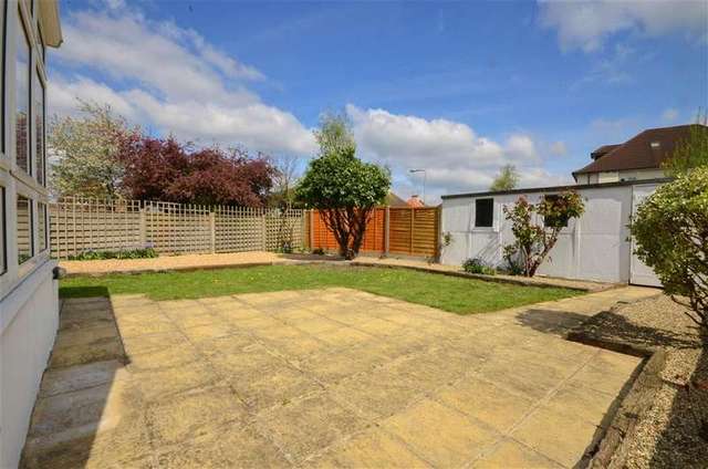  Image of 2 bedroom Detached house for sale in Claybury Broadway Clayhall Ilford IG5 at Clayhall Essex Ilford, IG5 0JA