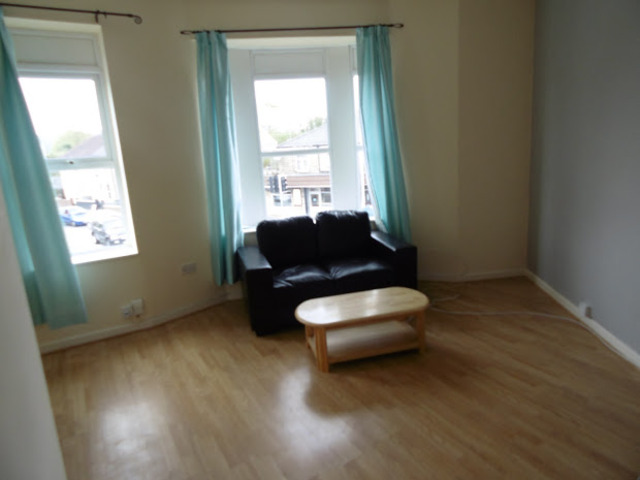  Image of 1 bedroom Apartment to rent in Clive Street Cardiff CF11 at CLIVE STREET  CARDIFF, CF11 7HJ