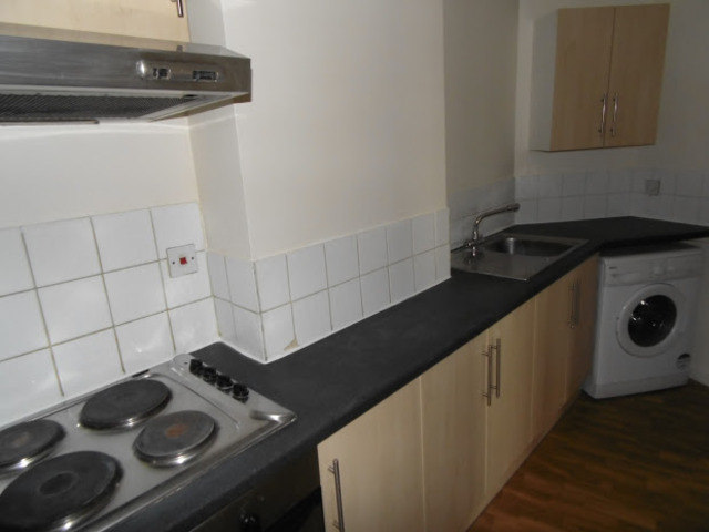  Image of 1 bedroom Apartment to rent in Clive Street Cardiff CF11 at CLIVE STREET  CARDIFF, CF11 7HJ