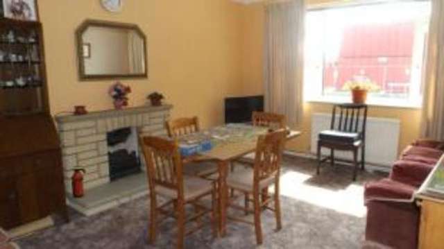  Image of 3 bedroom Flat for sale in Connaught Avenue Frinton-on-Sea CO13 at Connaught Avenue Frinton-on-Sea Frinton-on-Sea, CO13 9AA