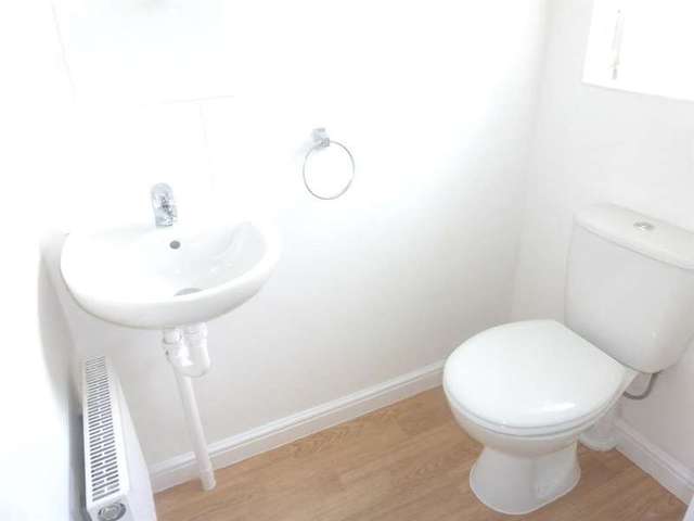  Image of 3 bedroom Detached house for sale in Cornelius Close South Cornelly Bridgend CF33 at South Cornelly  South Cornelly, CF33 4RQ