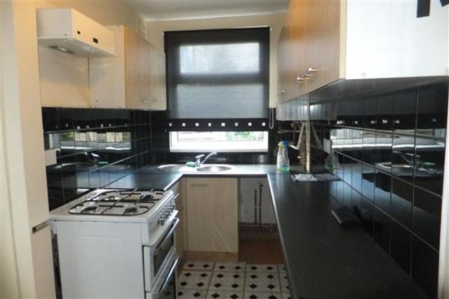  Image of 3 bedroom Semi-Detached house to rent in Coventry Road Yardley Birmingham B25 at Sheldon, B26 1BG