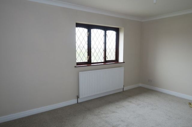 Image of 4 bedroom Detached house for sale in Daisy Hill Morley Leeds LS27 at Daisy Hill Morley Leeds, LS27 8NQ