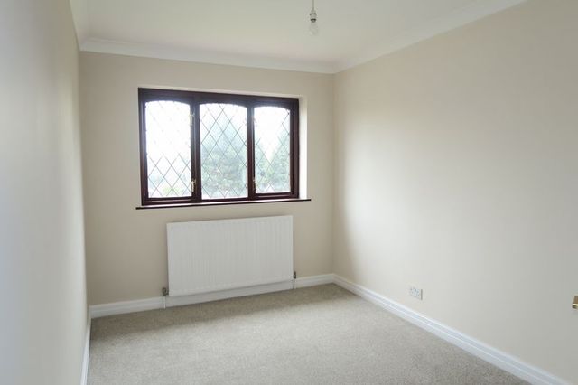  Image of 4 bedroom Detached house for sale in Daisy Hill Morley Leeds LS27 at Daisy Hill Morley Leeds, LS27 8NQ