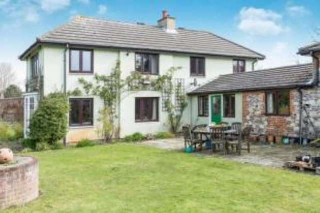  Image of 4 bedroom Detached house for sale in Main Road Darsham Saxmundham IP17 at Darsham Saxmundham Darsham, IP17 3PP