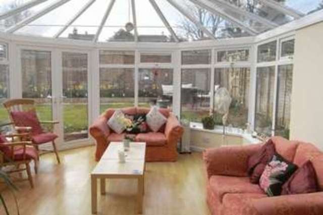  Image of 4 bedroom Detached house to rent in Dartmouth Road Paignton TQ4 at Dartmouth Road  Paignton, TQ4 6LH