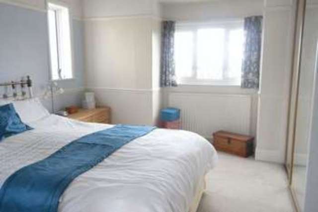  Image of 4 bedroom Detached house to rent in Dartmouth Road Paignton TQ4 at Dartmouth Road  Paignton, TQ4 6LH