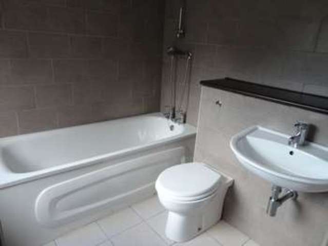  Image of 3 bedroom Terraced house to rent in Deakins Road Yardley Birmingham B25 at Deakins Road Hay Mills Birmingham, B25 8EA