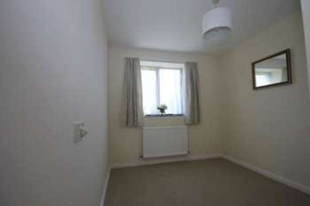  Image of 1 bedroom Retirement Property for sale in Sondes Farm Glebe Road Dorking RH4 at Glebe Road  Dorking, RH4 3EF