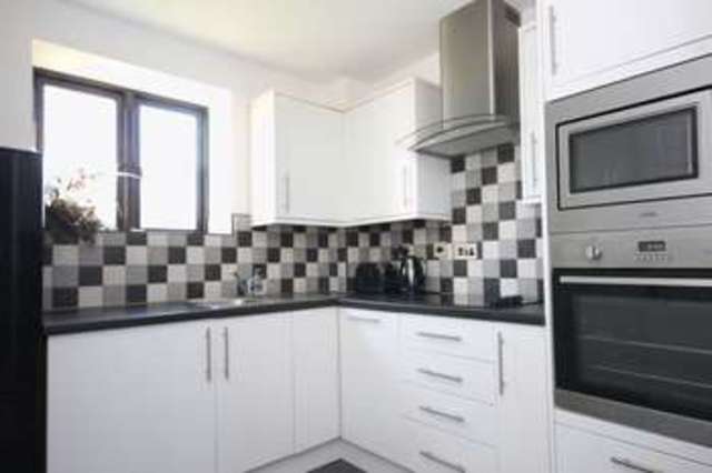  Image of 1 bedroom Retirement Property for sale in Sondes Farm Glebe Road Dorking RH4 at Glebe Road  Dorking, RH4 3EF
