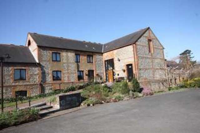  Image of 1 bedroom Retirement Property for sale in Sondes Farm Glebe Road Dorking RH4 at Glebe Road  Dorking, RH4 3EF