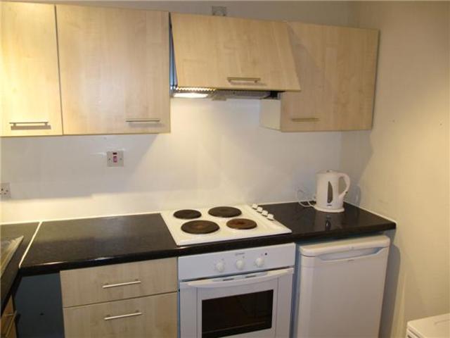  Image of 2 bedroom Flat to rent in Duke Street Dennistoun Glasgow G31 at Dennistoun Glasgow Glasgow, G31 1RD