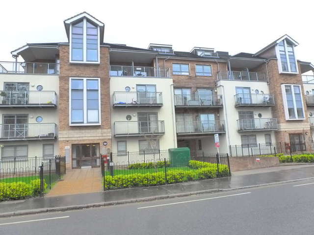  Image of 2 bedroom Flat for sale in Sydenham Road Croydon CR0 at Croydon Croydon, CR0 2FH