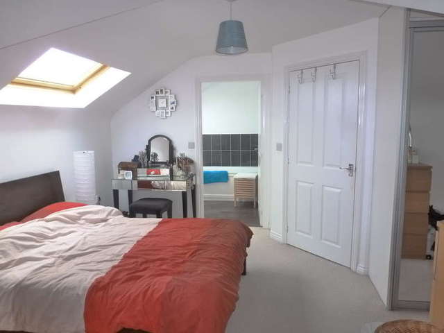  Image of 2 bedroom Flat for sale in Sydenham Road Croydon CR0 at Croydon Croydon, CR0 2FH