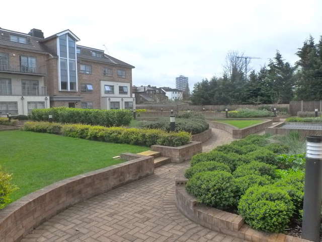  Image of 2 bedroom Flat for sale in Sydenham Road Croydon CR0 at Croydon Croydon, CR0 2FH