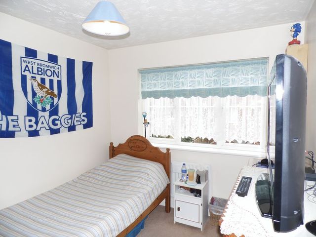  Image of 4 bedroom Detached house for sale in Eagle Lane Tipton DY4 at Eagle Lane  Tipton, DY4 0JE