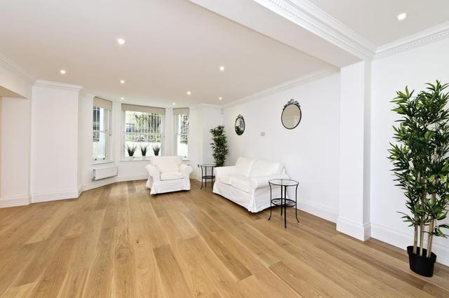  Image of 2 bedroom Property to rent in Earls Court Road London SW5 at Earls Court Road  London, SW5 9AS