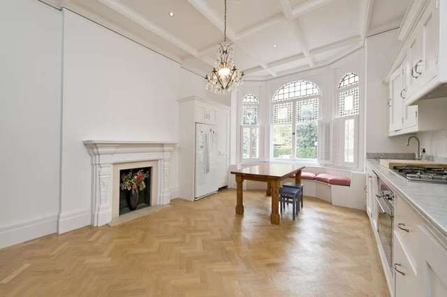  Image of 3 bedroom Detached house to rent in Earl