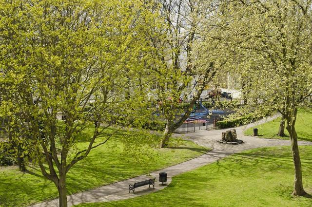 Image of 1 bedroom Flat for sale in Edbrooke Road London W9 at Edbrooke Road  London, W9 2DG