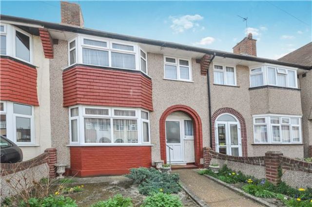  Image of 3 bedroom Terraced house for sale in Elm Close Carshalton SM5 at Surrey, SM5 2AG
