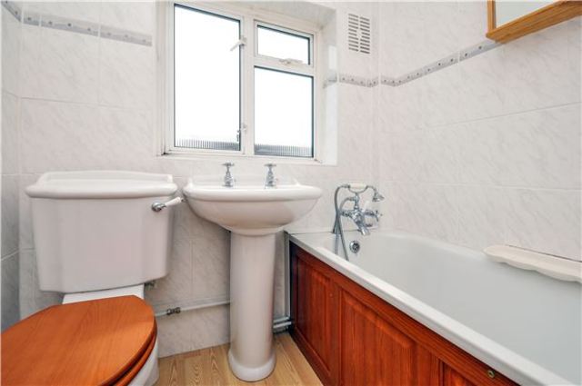  Image of 3 bedroom Terraced house for sale in Elm Close Carshalton SM5 at Surrey, SM5 2AG