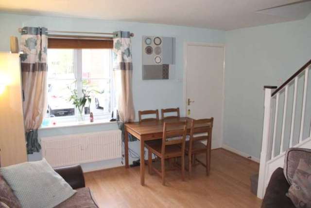  Image of 2 bedroom Terraced house for sale in Elm Lea Johnstone PA5 at Elmlea Elderslie Johnstone, PA5 9DE