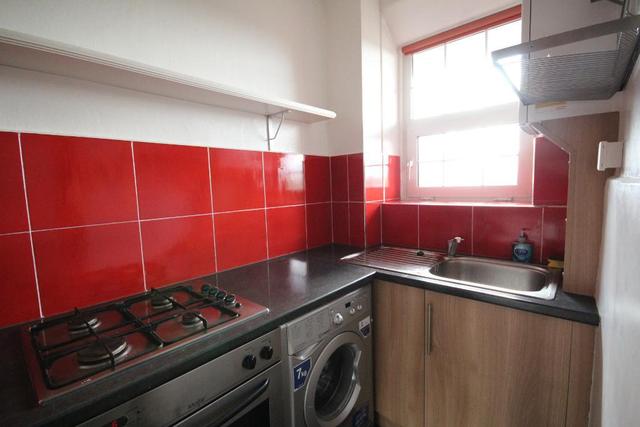  Image of 2 bedroom Flat to rent in Elwood Street London N5 at Highbury  London, N5 1EL