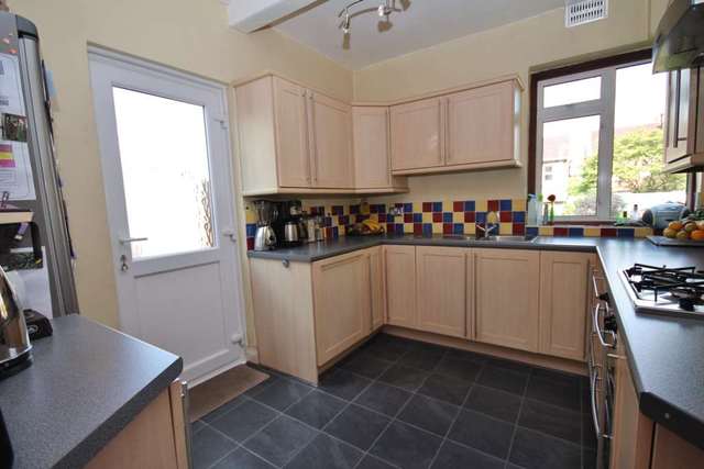  Image of 4 bedroom Semi-Detached house to rent in Eton Avenue New Malden KT3 at Eton Avenue  New Malden, KT3 5AZ
