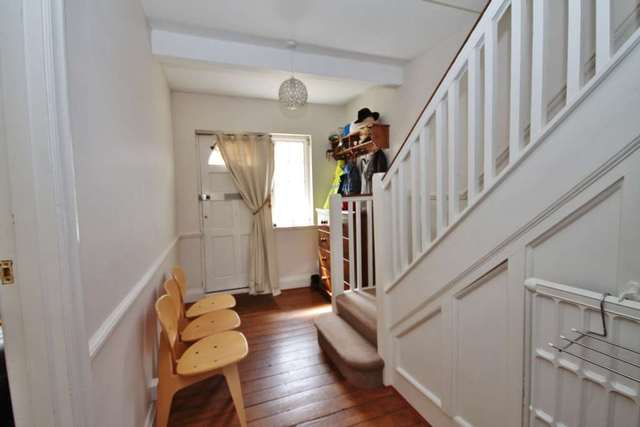  Image of 4 bedroom Semi-Detached house to rent in Eton Avenue New Malden KT3 at Eton Avenue  New Malden, KT3 5AZ