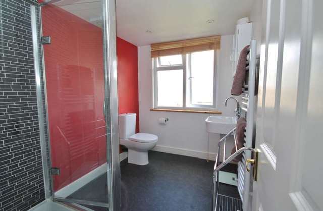  Image of 4 bedroom Semi-Detached house to rent in Eton Avenue New Malden KT3 at Eton Avenue  New Malden, KT3 5AZ
