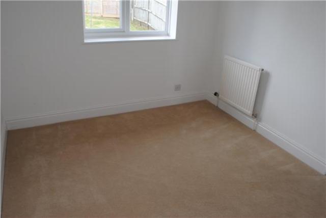  Image of 3 bedroom Semi-Detached house to rent in Farmlands Close St. Leonards-on-Sea TN37 at East Sussex, TN37 7UE