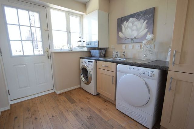  Image of 4 bedroom Detached house for sale in Ffordd Idwal Prestatyn LL19 at Ffordd Idwal  Prestatyn, LL19 7JG