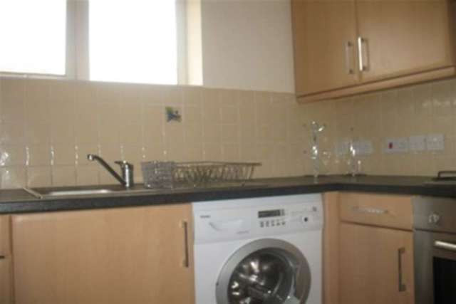  Image of 2 bedroom Maisonette to rent in Firtree Way Southampton SO19 at Southampton, SO19 8AY