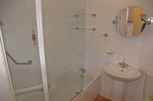  Image of 3 bedroom Flat to rent in Market Street Kirkby Lonsdale Carnforth LA6 at Kirkby Lonsdale Carnforth Lancashire, LA6 2BJ