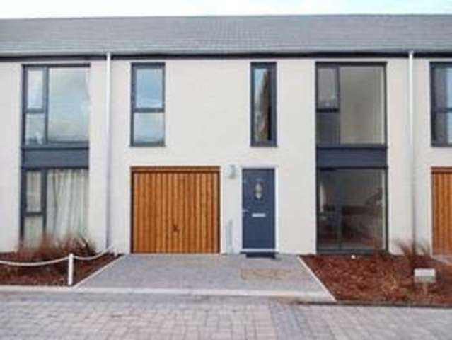  Image of 4 bedroom Terraced house to rent in Flotilla Promenade Street BA16 at Flotilla Promenade  Street, BA16 0GL