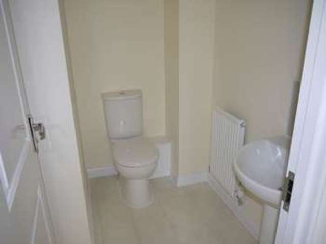  Image of 4 bedroom Terraced house to rent in Flotilla Promenade Street BA16 at Flotilla Promenade  Street, BA16 0GL