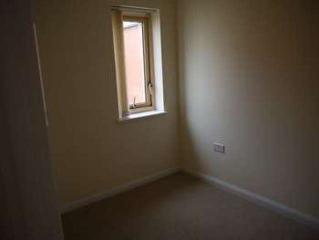  Image of 4 bedroom Terraced house to rent in Flotilla Promenade Street BA16 at Flotilla Promenade  Street, BA16 0GL