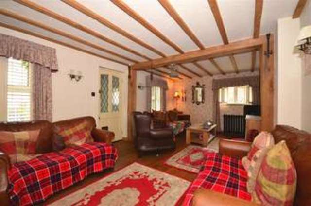  Image of 3 bedroom End of Terrace for sale in Gallows Wood Fawkham Longfield DA3 at Fawkham Longfield Longfield, DA3 8NE