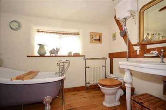  Image of 3 bedroom End of Terrace for sale in Gallows Wood Fawkham Longfield DA3 at Fawkham Longfield Longfield, DA3 8NE