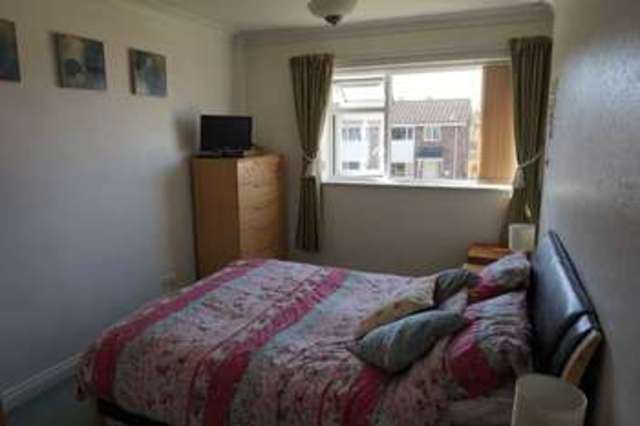  Image of 1 bedroom Flat for sale in Golden Vale Churchdown Gloucester GL3 at Golden Vale Churchdown Gloucester, GL3 2LU