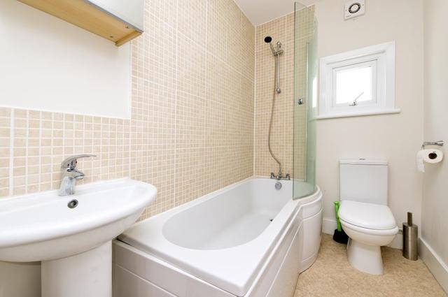  Image of 2 bedroom Maisonette to rent in Goldsboro Road London SW8 at Goldsboro Road  London, SW8 4RP